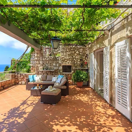 Διαμέρισμα Hedera A13 *