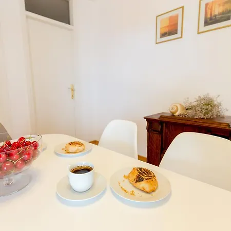 アパート Hedera A13 *