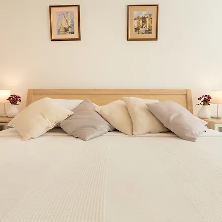 Hedera A13 * ドゥブロブニク